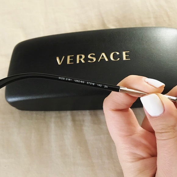 Versace Sunglasses - Picture 5 of 5
